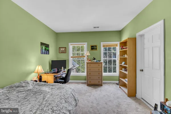 $1,025,000 | 9800 Goldenberry Hill Lane, Manassas, VA 20112