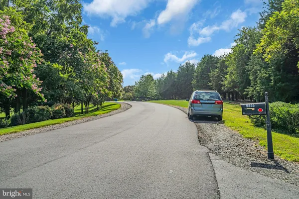 $1,025,000 | 9800 Goldenberry Hill Lane, Manassas, VA 20112