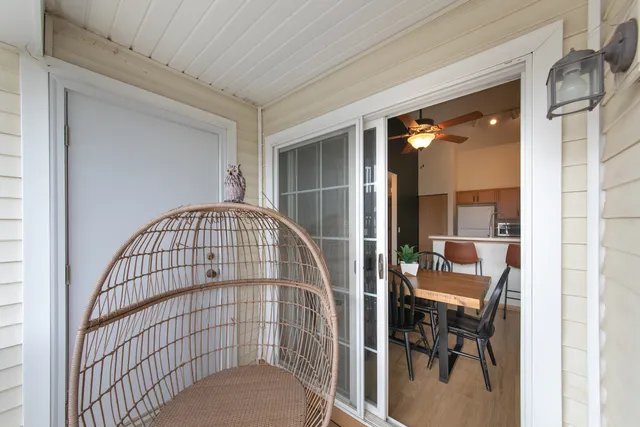 $190,000 | 124 Bertram Drive, Unit L, Yorkville, IL 60560