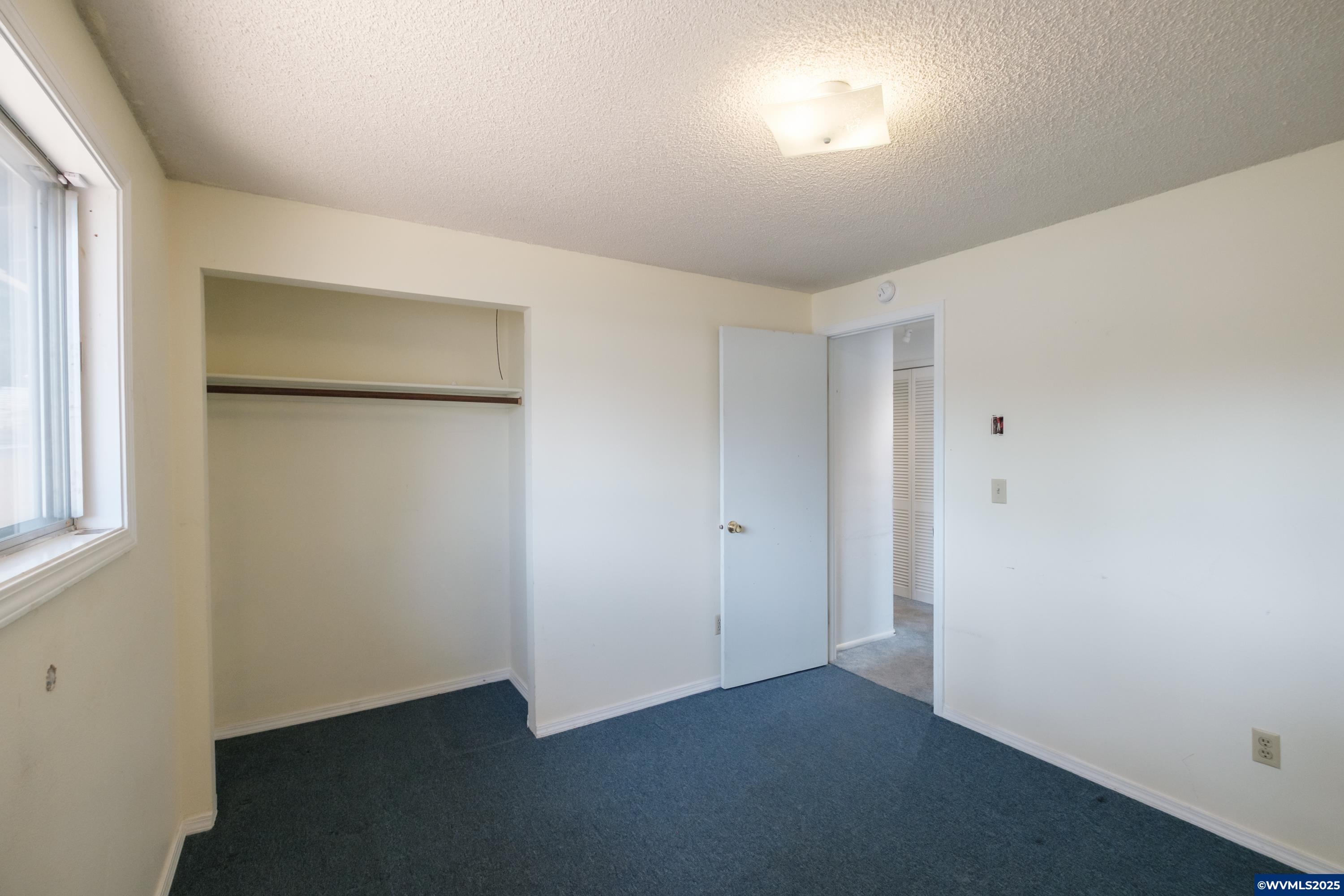 5074 Lone Oak Road Southeast Salem, OR 97306 - Photo 13 of 22