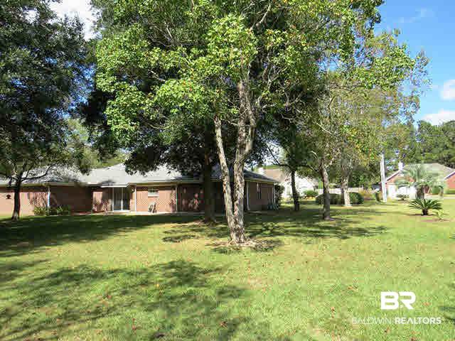 1801 South Bay Street Foley, AL 36535 - Photo 5 of 32 Rear