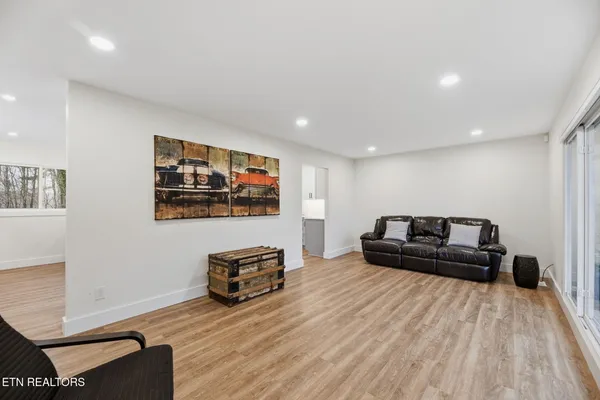 $619,000 | 4009 Ingram Lane, Knoxville, TN 37938