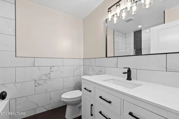 $619,000 | 4009 Ingram Lane, Knoxville, TN 37938