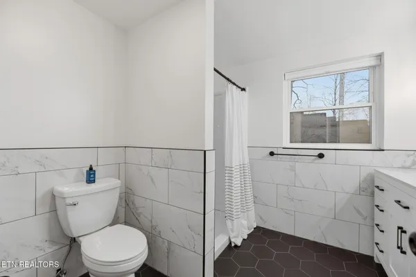 $619,000 | 4009 Ingram Lane, Knoxville, TN 37938