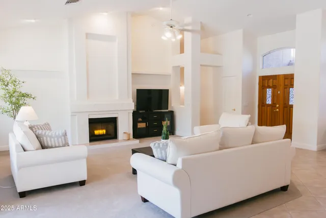 $4,500 | 18883 North 88th Drive, Peoria, AZ 85382