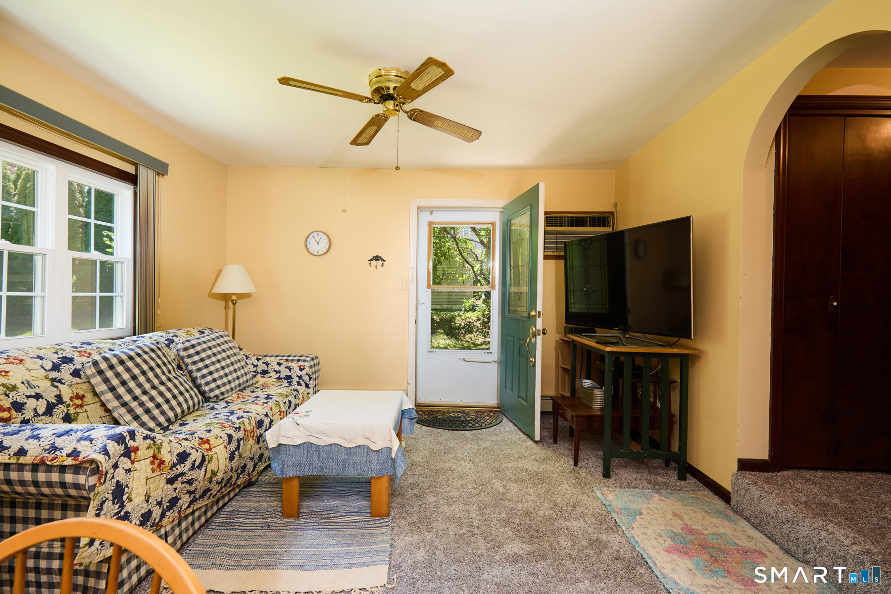 15 Harvester Road, Unit 2 Fairfield, CT 06825 - Photo 4 of 21