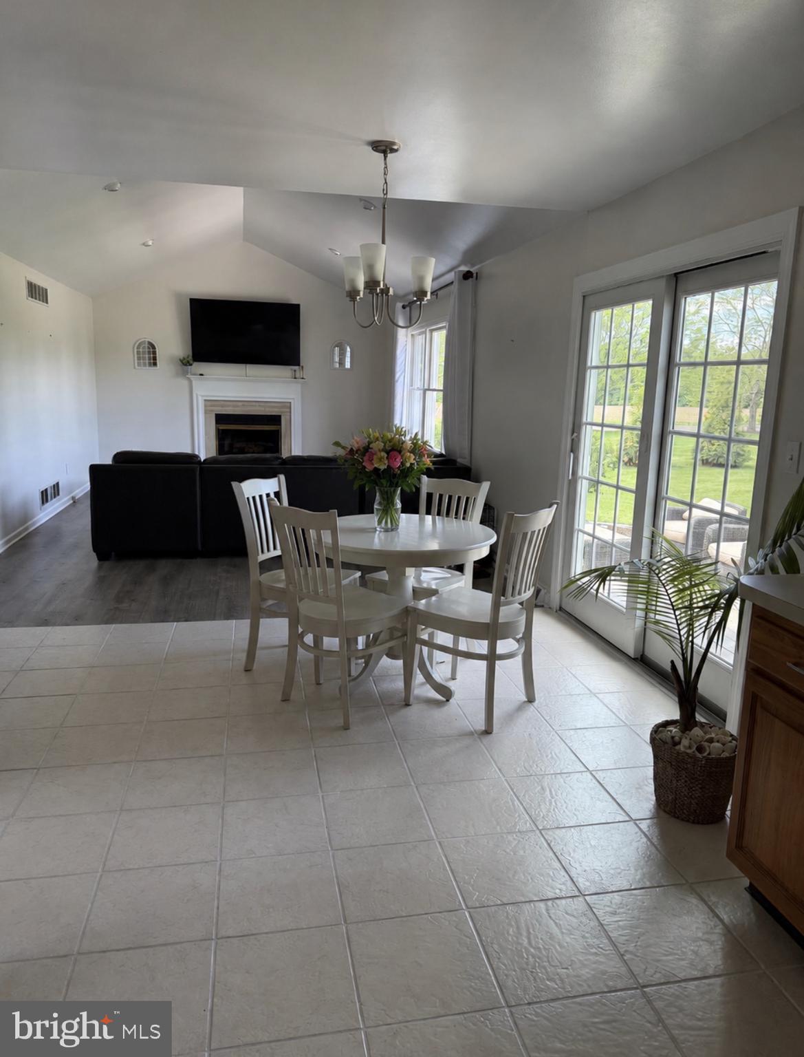2 Carney Way Hamilton, NJ 08620 - Photo 16 of 72