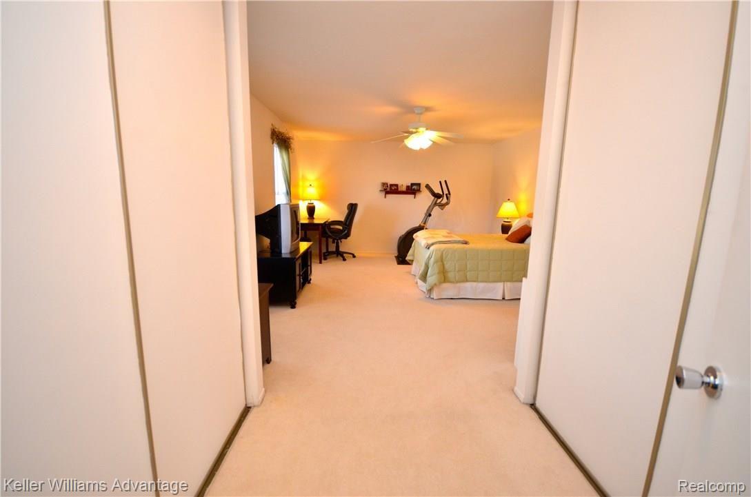 22390 Innsbrook Northville, MI 48167 - Photo 41 of 69 DSC_5456.jpg