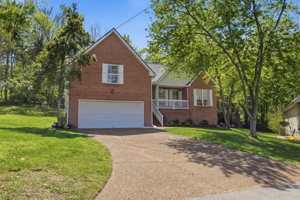 $475,000 | 1705 South Bonham Court, Old Hickory, TN 37138