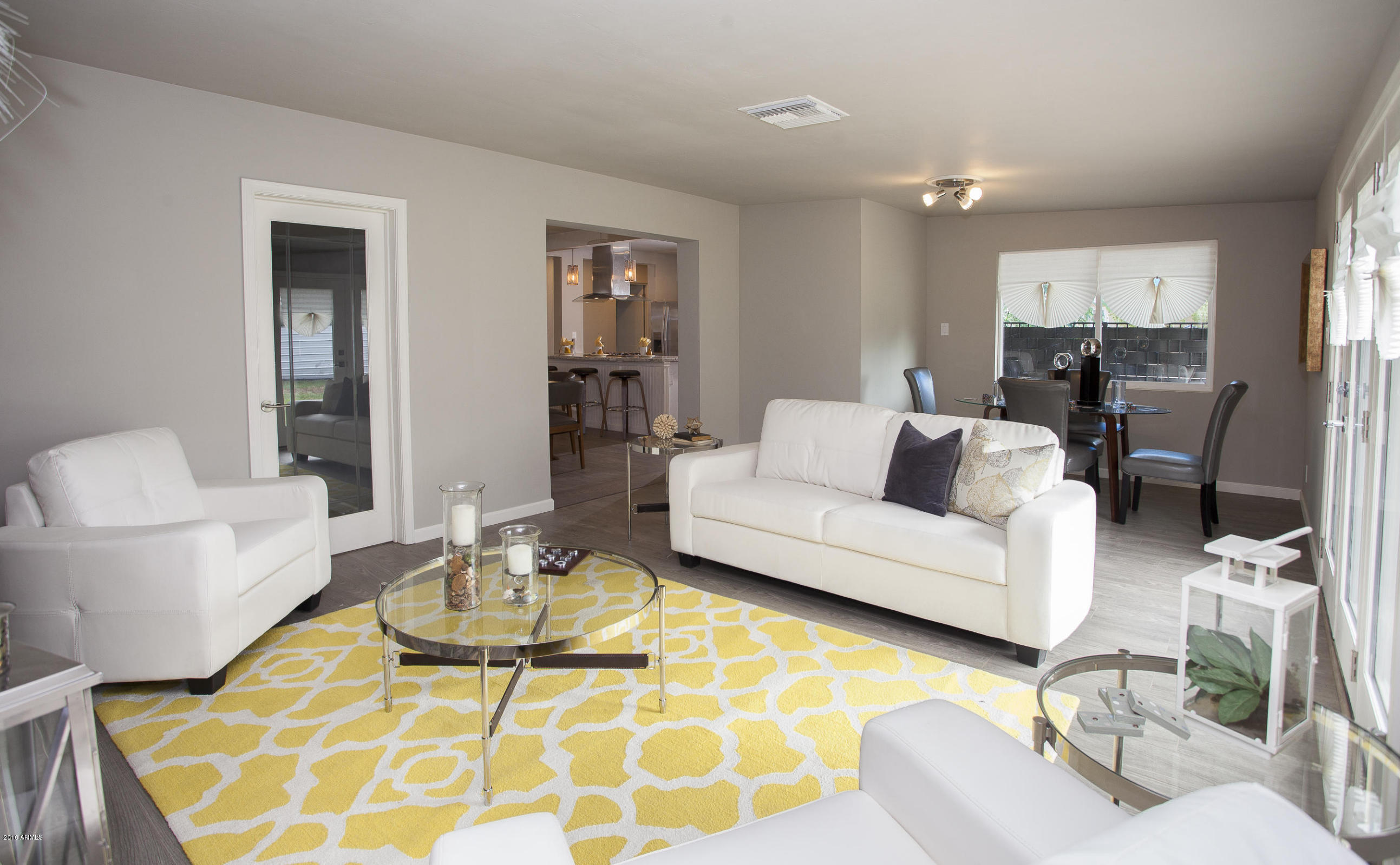 2545 East Turney Avenue Phoenix, AZ 85016 - Photo 13 of 27 Family room