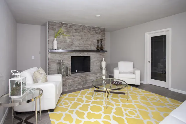 $2,800 | 2545 East Turney Avenue, Phoenix, AZ 85016