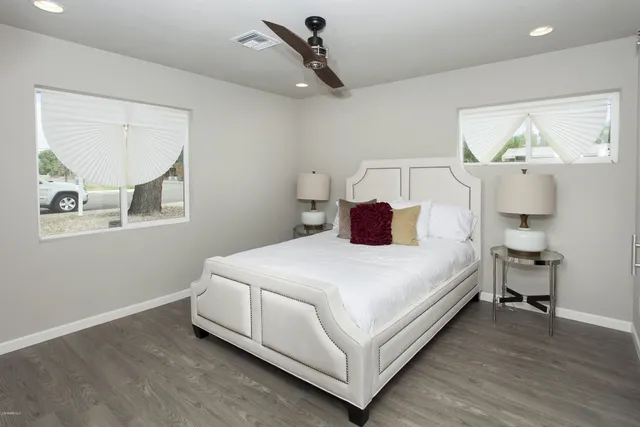 $2,800 | 2545 East Turney Avenue, Phoenix, AZ 85016