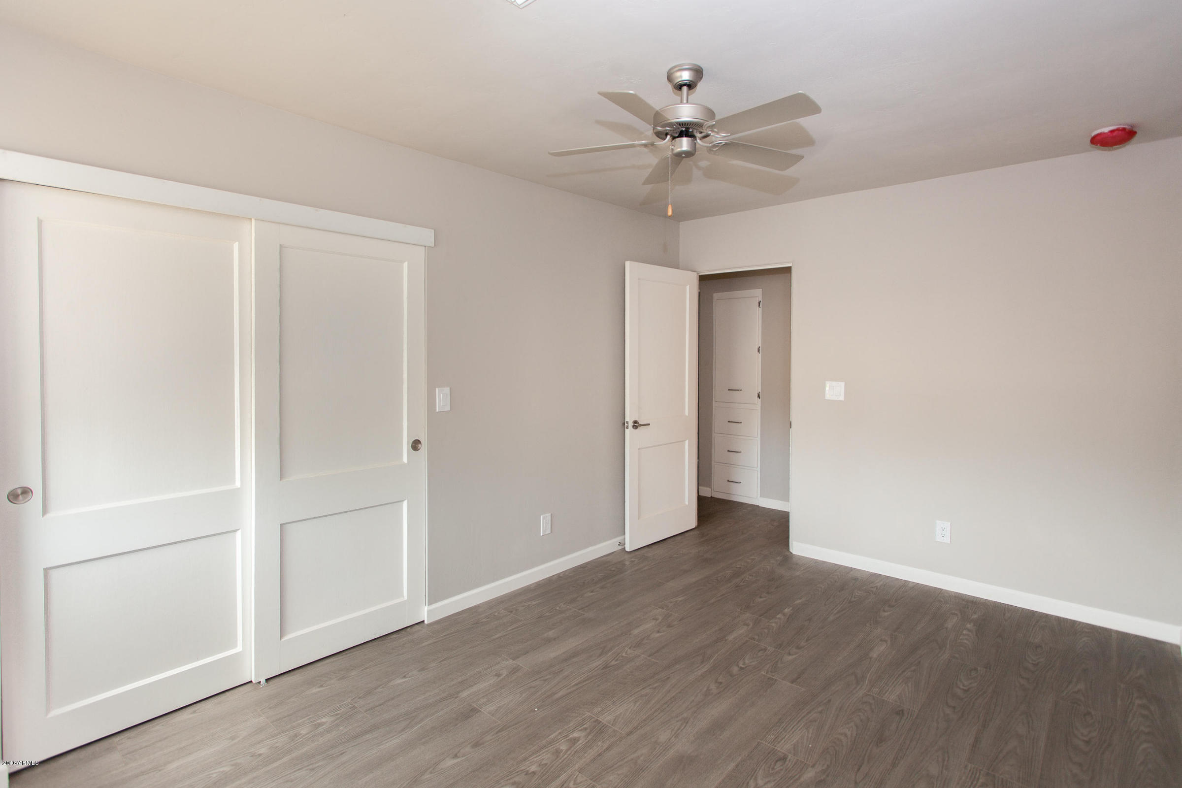 2545 East Turney Avenue Phoenix, AZ 85016 - Photo 23 of 27 Secondary bedroom