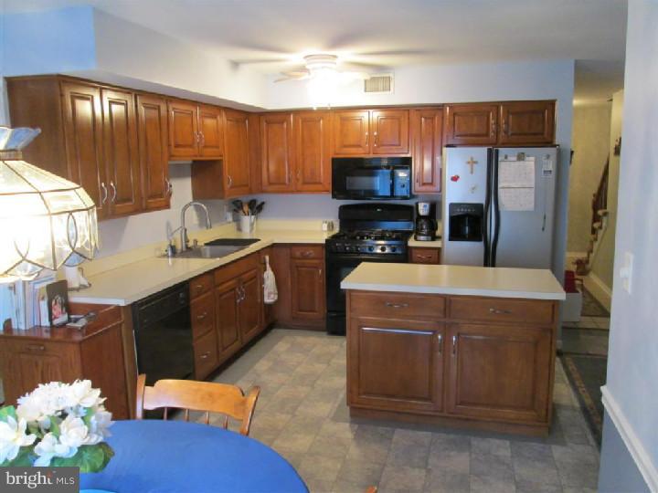 121 Conestoga Drive Sinking Spring, PA 19608 - Photo 17 of 22 Gallery Image 17