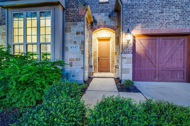 $725,000 | 6142 Hollywood Drive, Irving, TX 75039