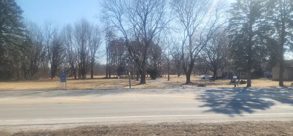 $675,000 | 131 East Oak Knoll Drive, Hampshire, IL 60140