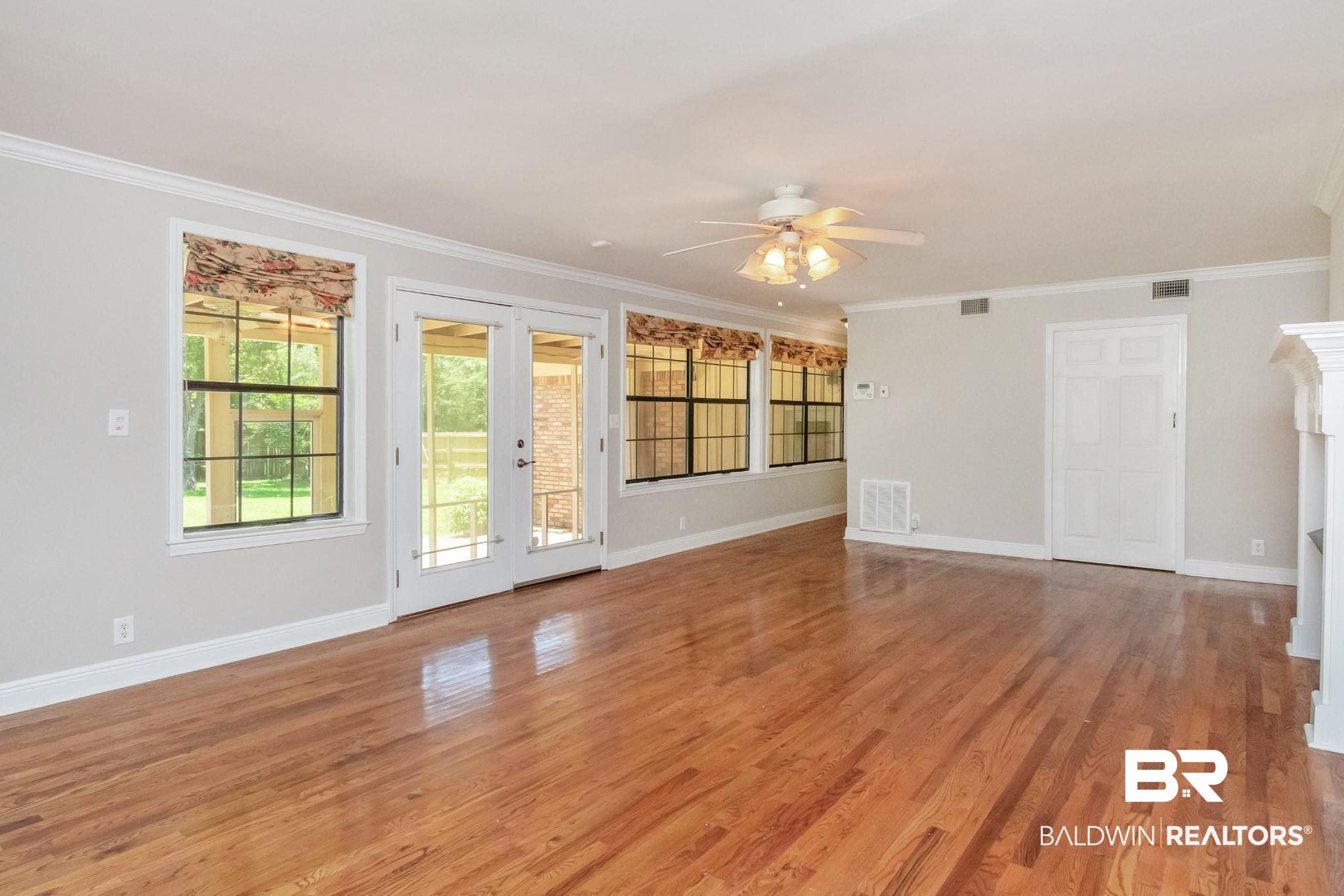 4101 Point Road Mobile, AL 36619 - Photo 18 of 50