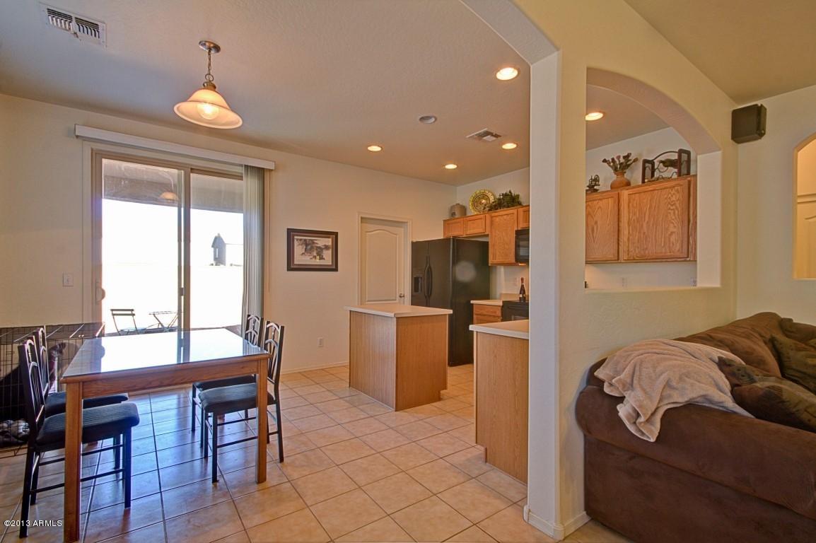 19134 North Lariat Road Maricopa, AZ 85138 - Photo 5 of 22 Lariat (6)