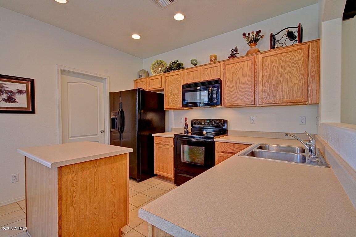 19134 North Lariat Road Maricopa, AZ 85138 - Photo 8 of 22 Lariat (9)