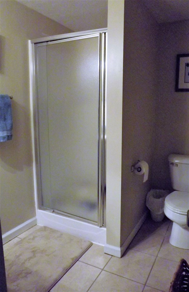 9052 South Pointe Ridge Lane, Unit 27 Bloomington, IN 47401 - Photo 14 of 19