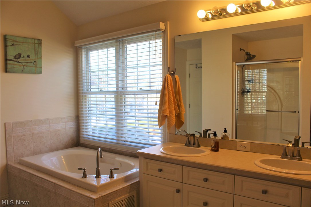 515 Walnut Ridge Trail Aurora, OH 44202 - Photo 15 of 30 Gallery Image 15
