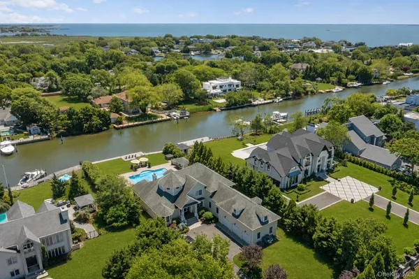 $2,990,000 | 65 West Bayberry Road, Islip, NY 11751