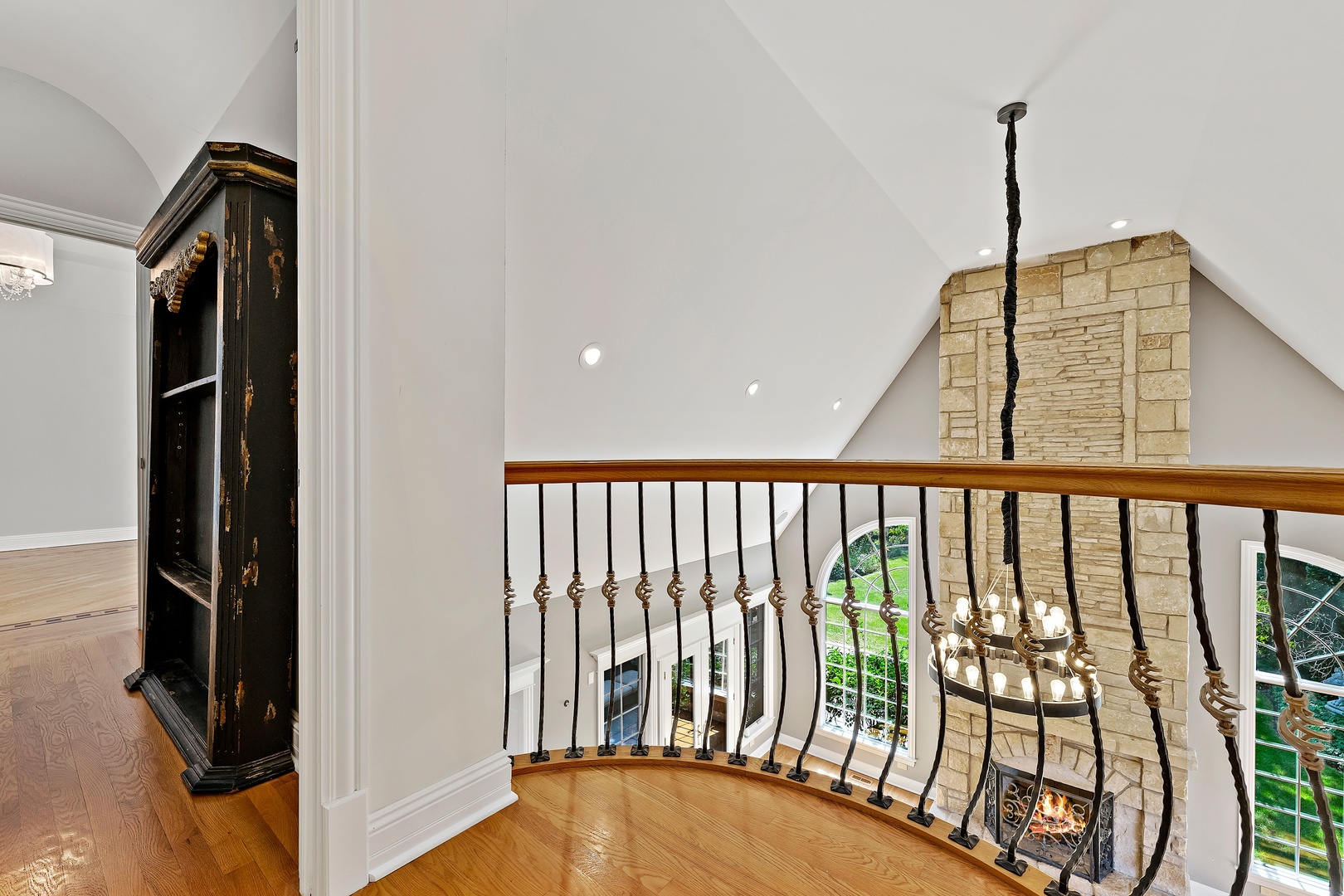 3151 Keystone Road Northbrook, IL 60062 - Photo 19 of 48 a view of a balcony