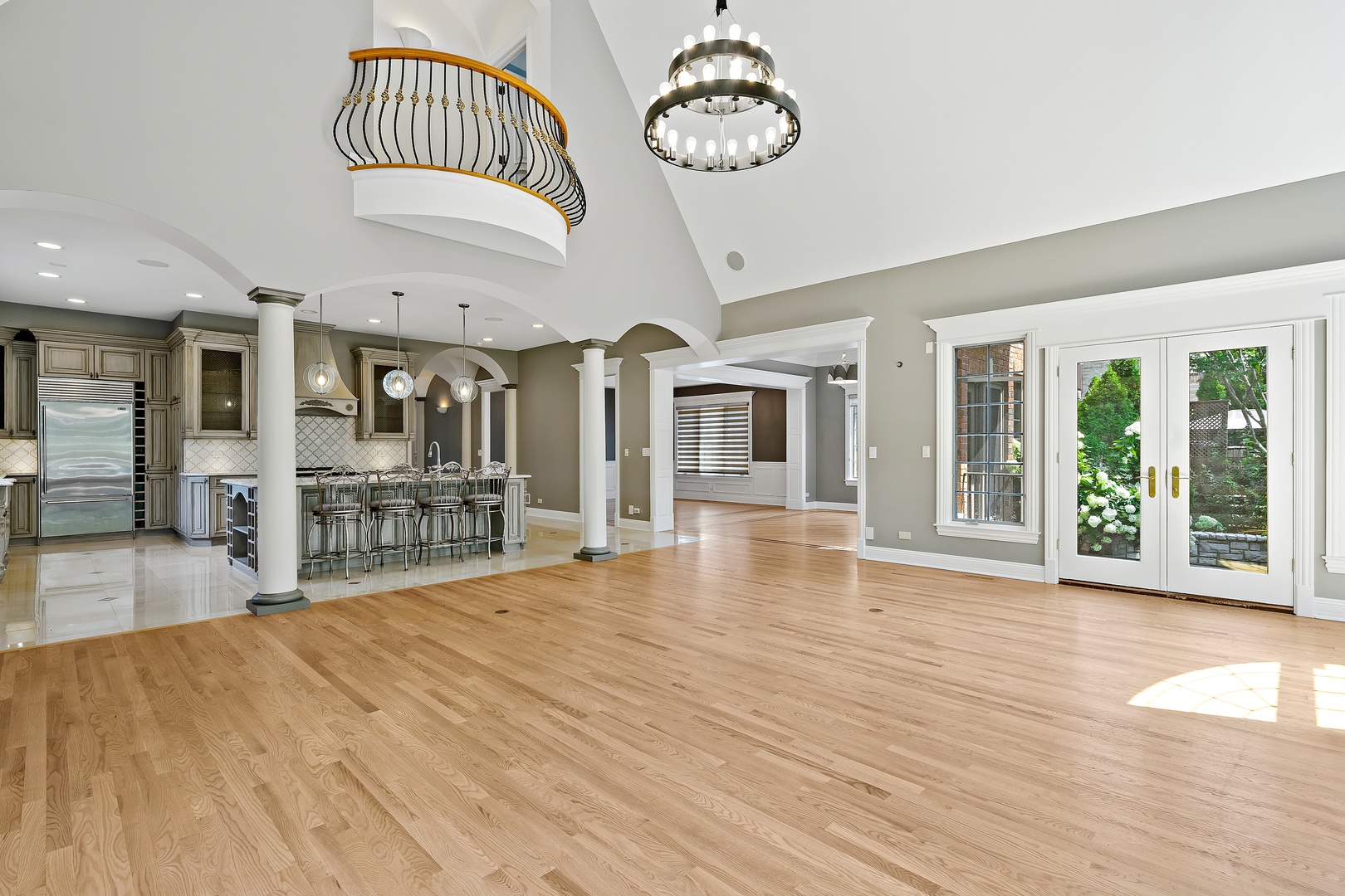 3151 Keystone Road Northbrook, IL 60062 - Photo 8 of 48 a view of an room with wooden floor and a large window