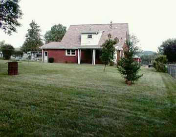 884 Wildlife Lodge Road Lower Burrell, PA 15068 - Photo 2 of 8 Gallery Image 2