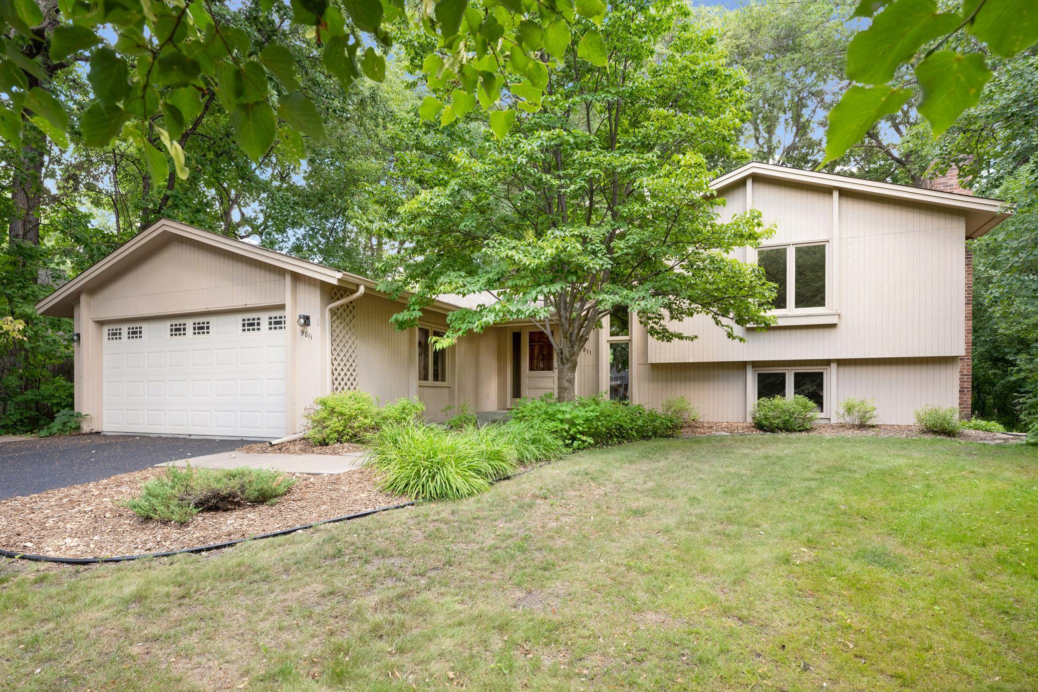 9811 Edgewood Road Bloomington, MN 55438 - Photo 1 of 1