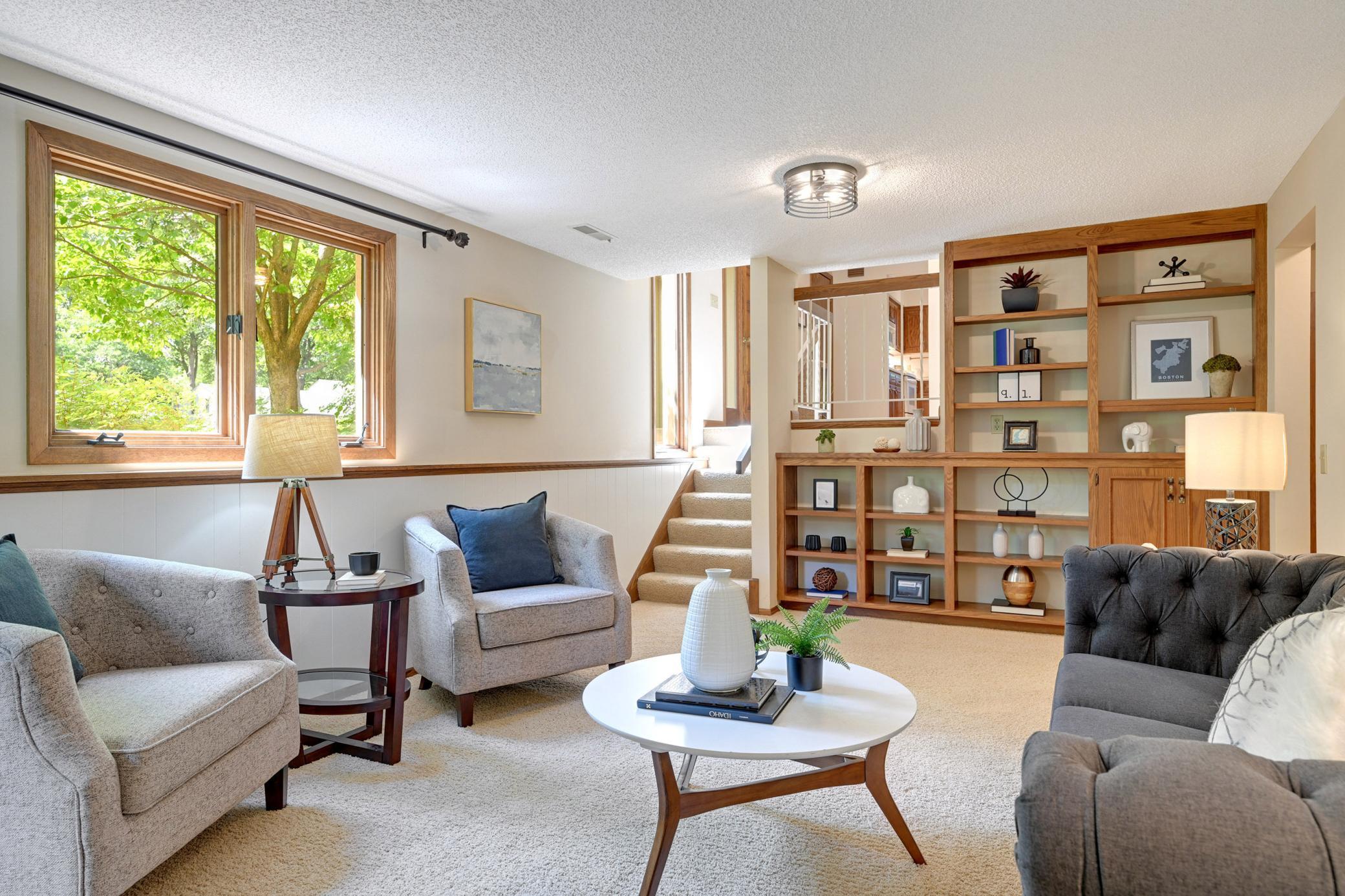 9811 Edgewood Road Bloomington, MN 55438 - Photo 22 of 40 Gallery Image 22