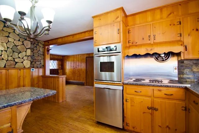 $259,900 | 538 McKinstry Avenue, Chicopee, MA 01020