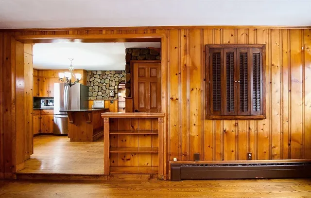 $259,900 | 538 McKinstry Avenue, Chicopee, MA 01020