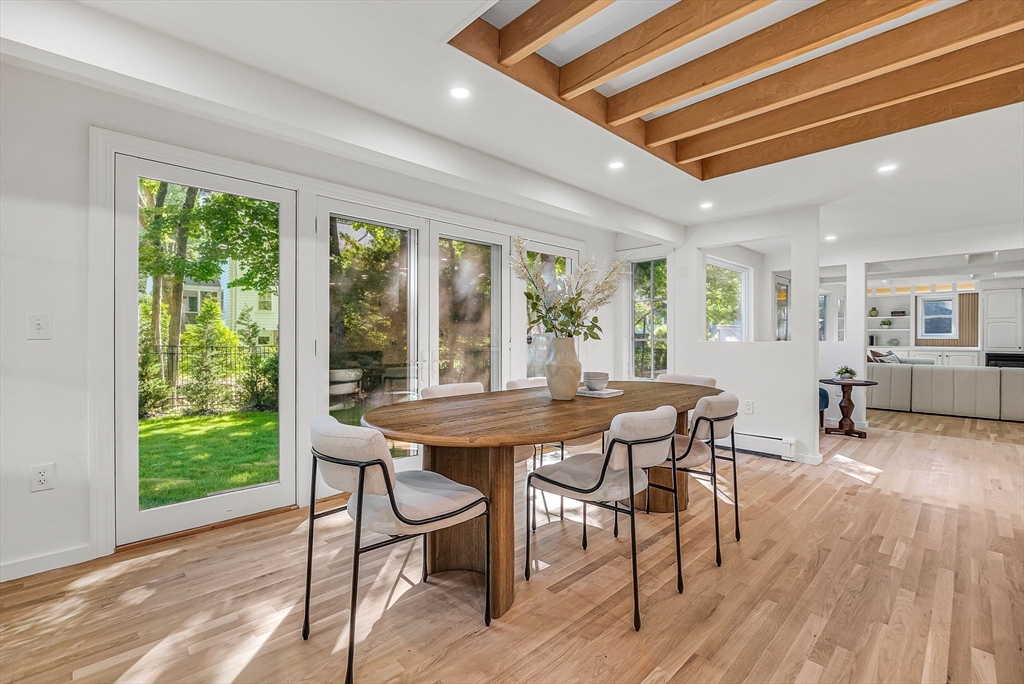 31 Alba Road Wellesley, MA 02481 - Photo 4 of 32