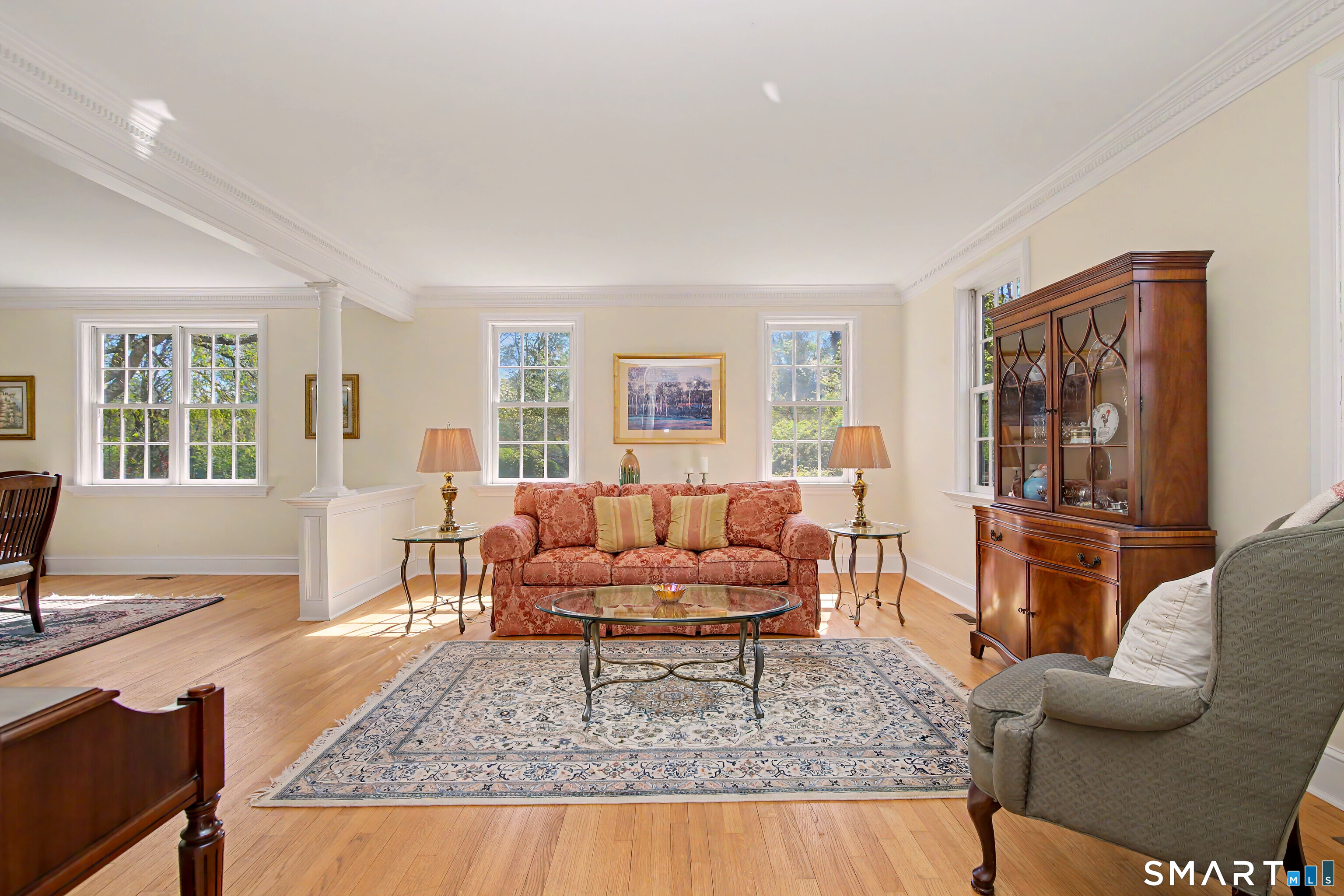 7 Jeremiah Sanford Road Redding, CT 06896 - Photo 5 of 40 Sun filled living room