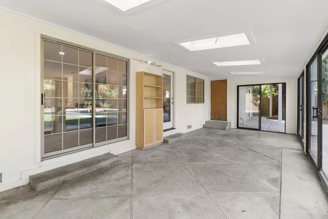 a view of a storage & utility room