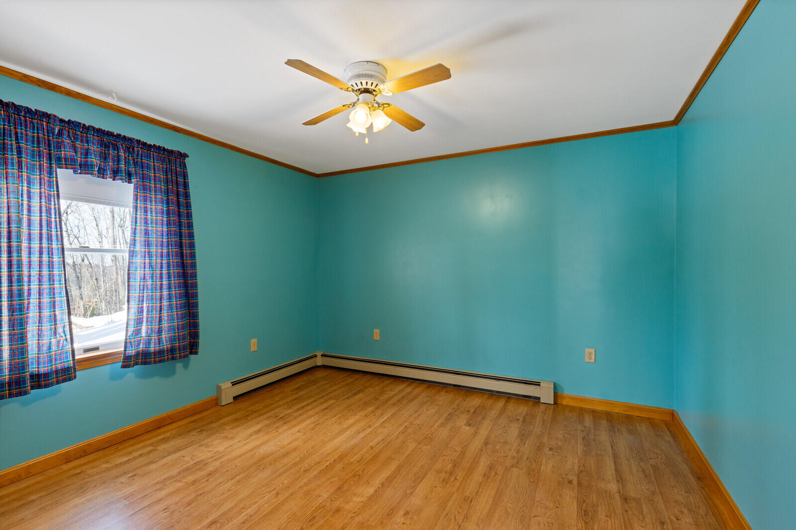 135 South Pond Road Winslow, ME 04901 - Photo 17 of 47 17 1st bedroom office