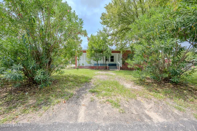 $299,900 | 1001 Oak Avenue, Panama City, FL 32401