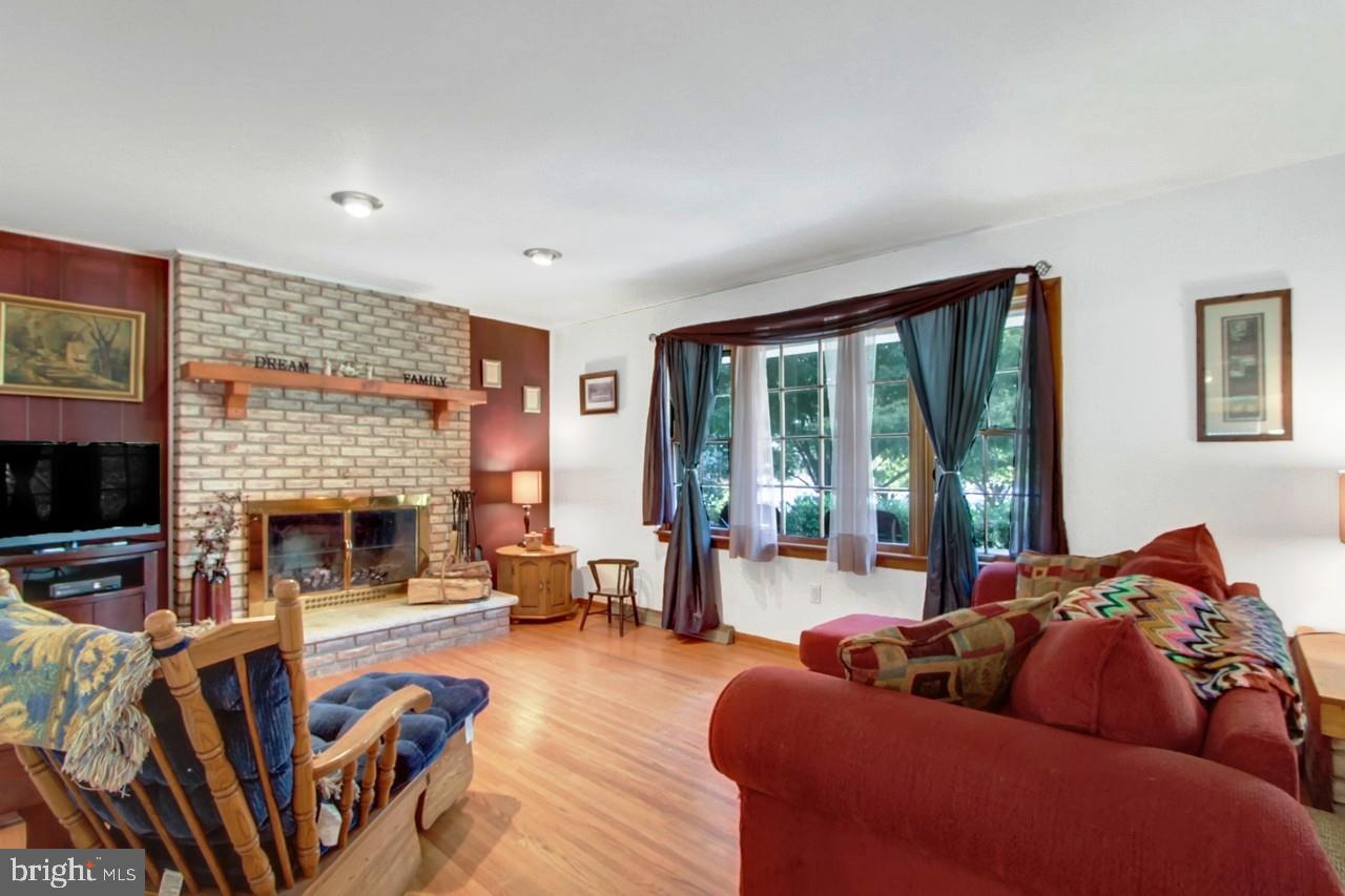 610 Beaver Creek Road Hanover, PA 17331 - Photo 4 of 25