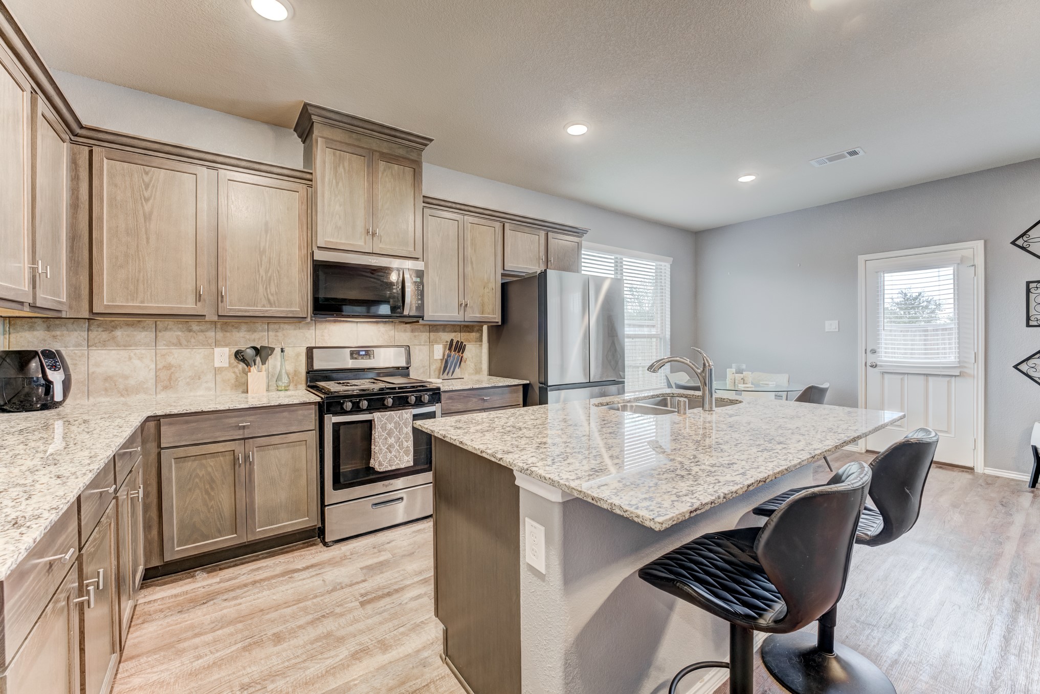 9214 Penfield Drive Rosharon, TX 77583 - Photo 18 of 48