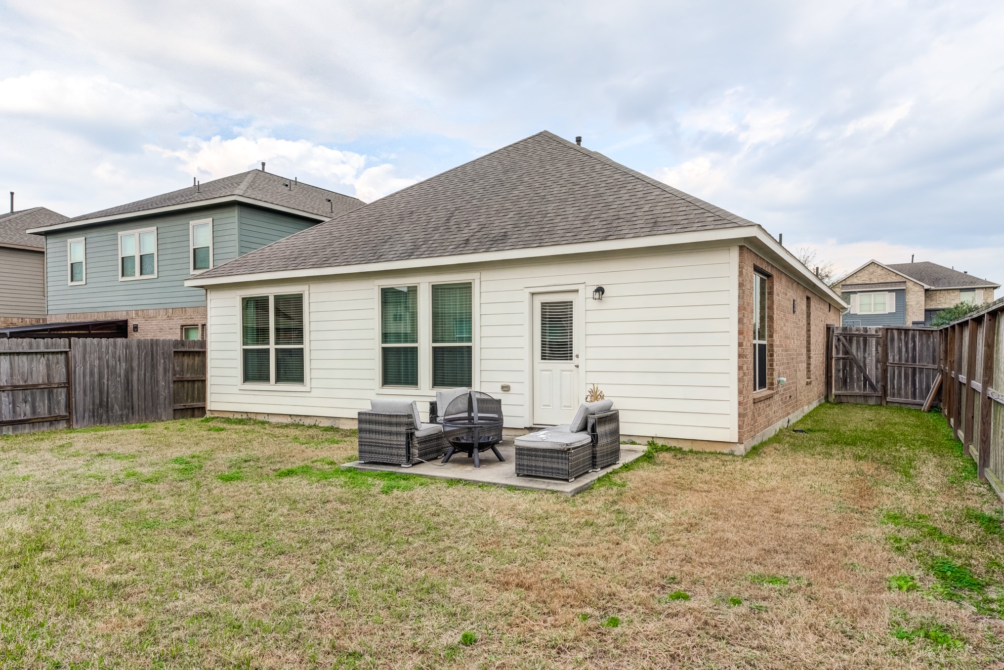 9214 Penfield Drive Rosharon, TX 77583 - Photo 45 of 48