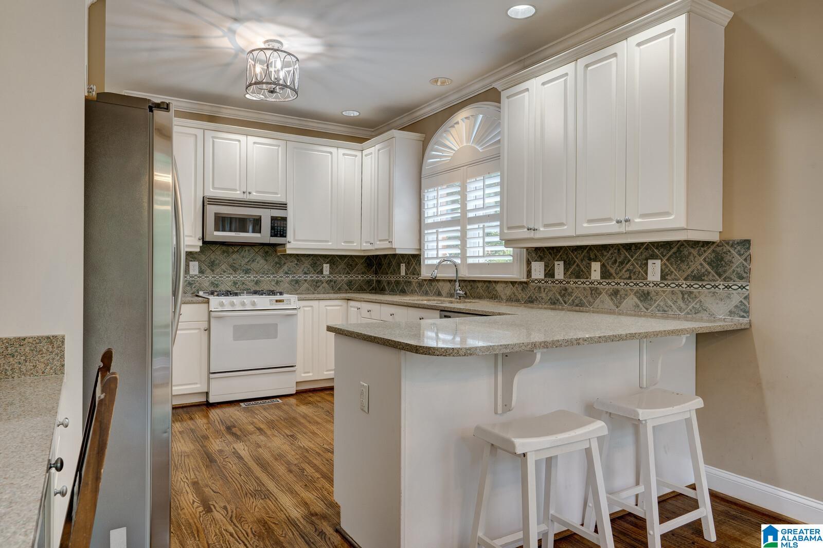 101 Maple Trace Birmingham, AL 35244 - Photo 6 of 39