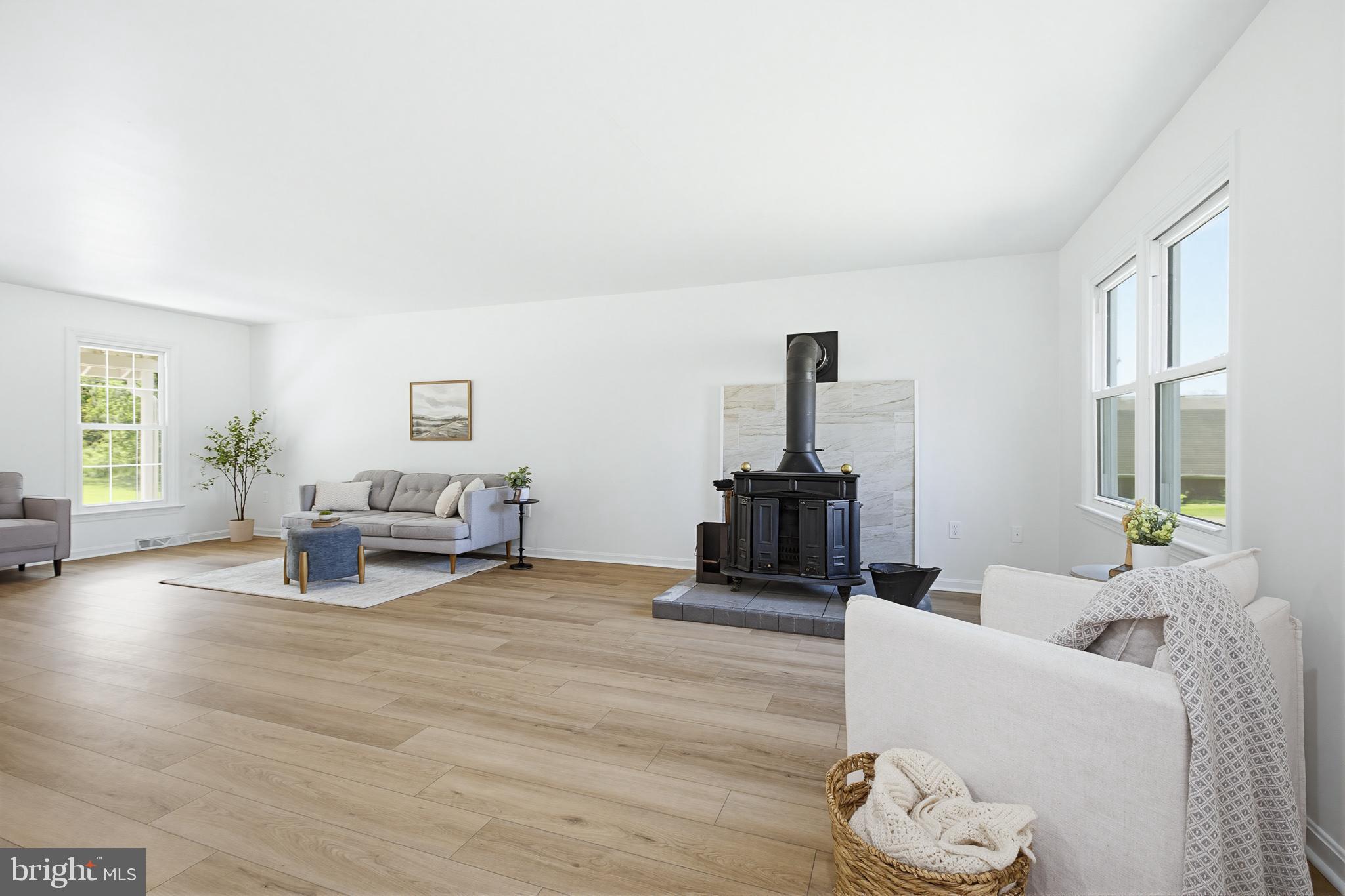 112 Sawmill Road Elizabethtown, PA 17022 - Photo 7 of 56 a living room with furniture and a wooden floor