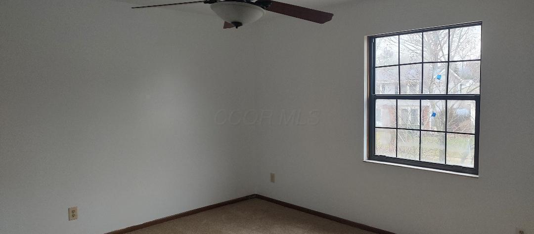 284 Rimbey Avenue Columbus, OH 43230 - Photo 8 of 17 3