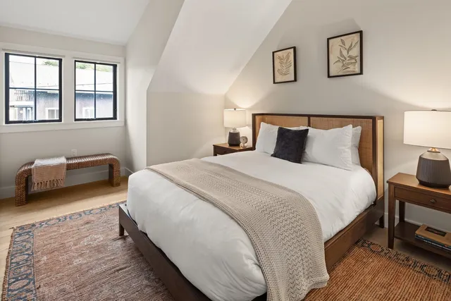 $1,555,000 | 60 B Landing Circle, Unit 60B, Stowe, VT 05672