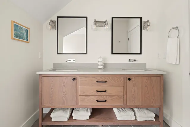 $1,555,000 | 60 B Landing Circle, Unit 60B, Stowe, VT 05672