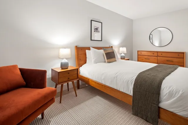 $1,555,000 | 60 B Landing Circle, Unit 60B, Stowe, VT 05672