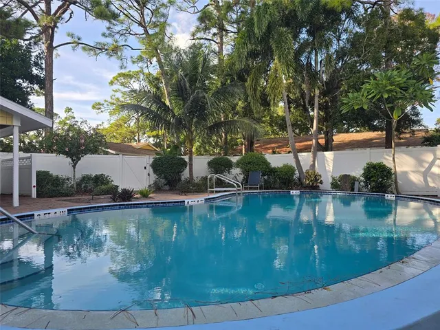 $190,000 | 4601 Summerwind Drive, Sarasota, FL 34234