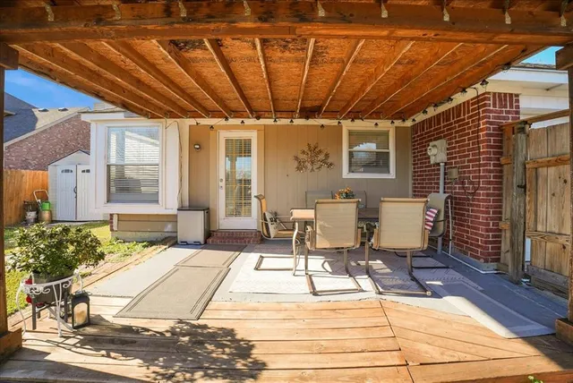 $300,000 | 8718 Pheasant Run Drive, Rowlett, TX 75089