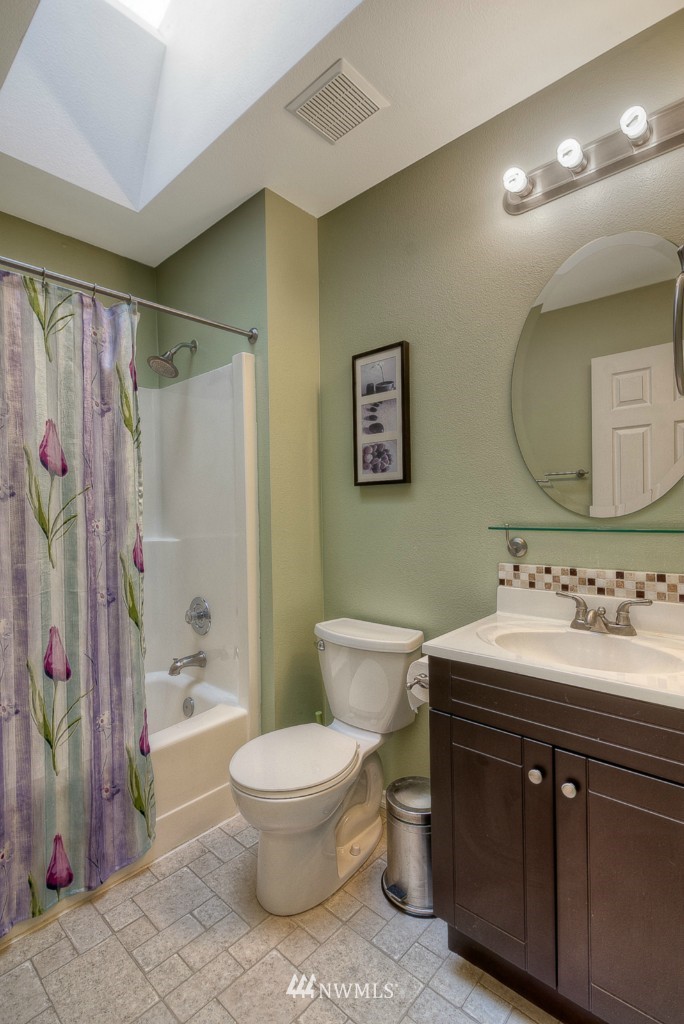 7412 Vandermark Road East Bonney Lake, WA 98391 - Photo 12 of 20 Gallery Image 12